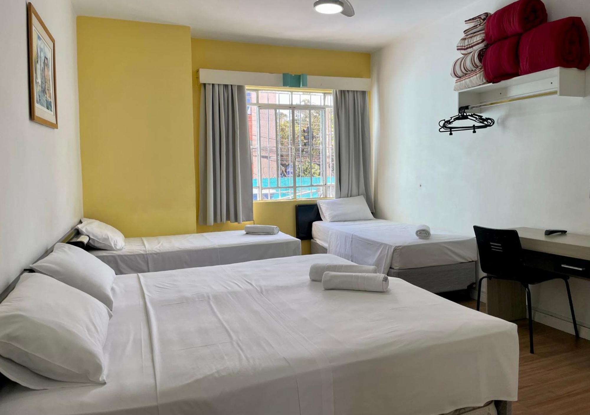 Hotel Blumenau Centro Curitiba Room photo
